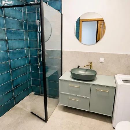 Apartment Tarasy Wenecji 2 *